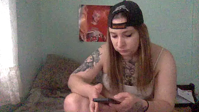 alexabunni online show from 12-19-25, 03:25