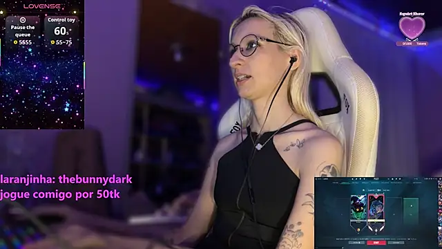 Snapshot of bunnydark00 chatting on 11-29-25, 10:43 bunnydark00 online show from 11-29-25, 10:43