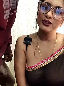 Queen Dolly online show from 02-10-26, 05:23