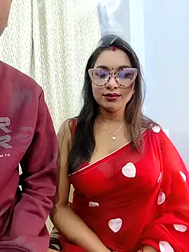 Queen Dolly online show from 02-22-26, 05:47