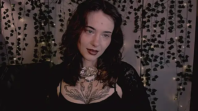 risha laas online show from 11-29-25, 07:58