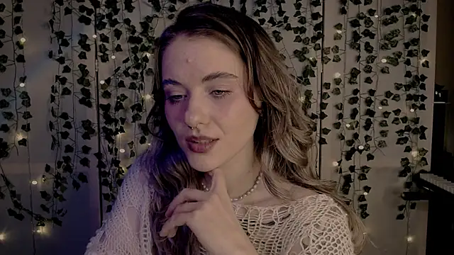 Snapshot of risha_laas chatting on 02-16-25, 05:15 risha laas online show from 02-16-25, 05:15