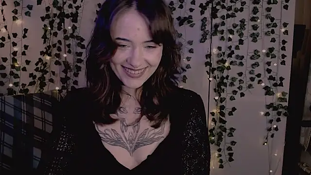 risha laas online show from 11-19-25, 08:09