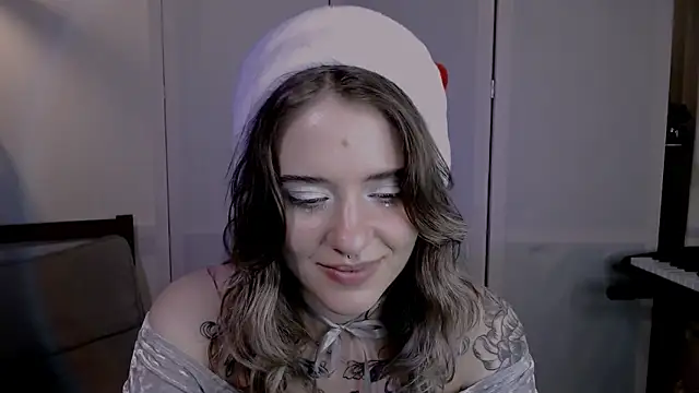 Snapshot of risha_laas chatting on 12-24-24, 09:22 risha laas online show from 12-24-24, 09:22