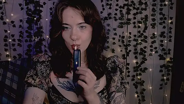 risha laas online show from 11-07-25, 08:24