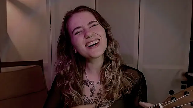 Snapshot of risha_laas chatting on 12-18-24, 08:36 risha laas online show from 12-18-24, 08:36