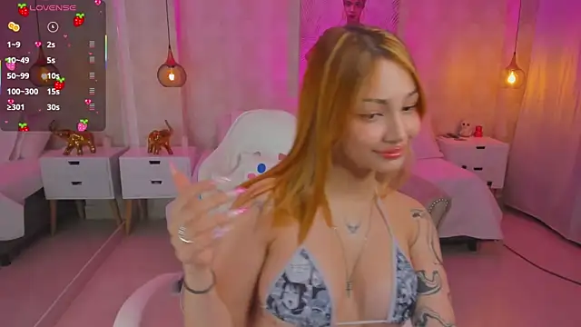 LITTLE-VIVI online show from 10-02-25, 03:21