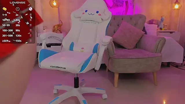 LITTLE-VIVI online show from 03-10-25, 09:45