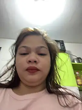 Snapshot of shaira4u chatting on 05-28-26, 04:13 shaira4u online show from 05-28-26, 04:13
