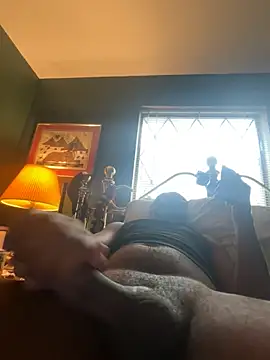 sukisnpaii online show from 04-12-26, 09:40