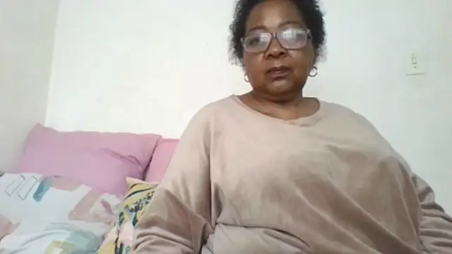 Snapshot of KinkyRicoSaisyours chatting on 06-14-26, 07:09 KinkyRicoSaisyours online show from 06-14-26, 07:09