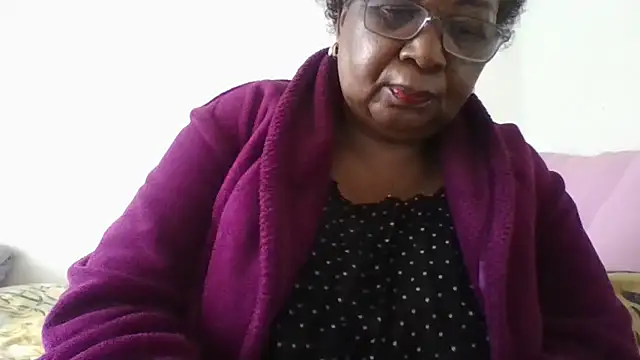 Snapshot of KinkyRicoSaisyours chatting on 05-17-26, 12:27 KinkyRicoSaisyours online show from 05-17-26, 12:27