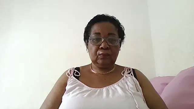 Snapshot of KinkyRicoSaisyours chatting on 04-17-26, 06:49 KinkyRicoSaisyours online show from 04-17-26, 06:49