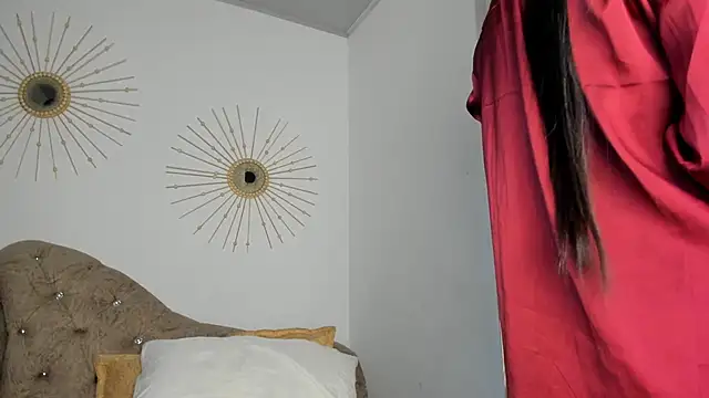 Snapshot of Naughty__Mom chatting on 03-06-25, 08:41 Naughty Mom online show from 03-06-25, 08:41