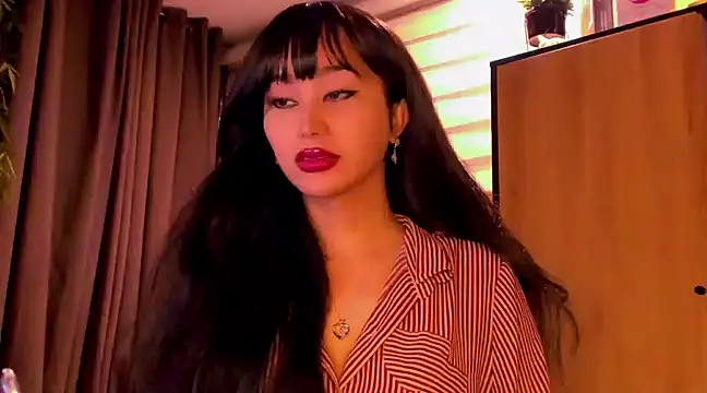 Snapshot of YOURCRISTINAS chatting on 01-17-25, 12:53 YOURCRISTINAS online show from 01-17-25, 12:53