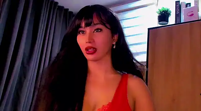 Snapshot of YOURCRISTINAS chatting on 12-06-24, 08:12 YOURCRISTINAS online show from 12-06-24, 08:12