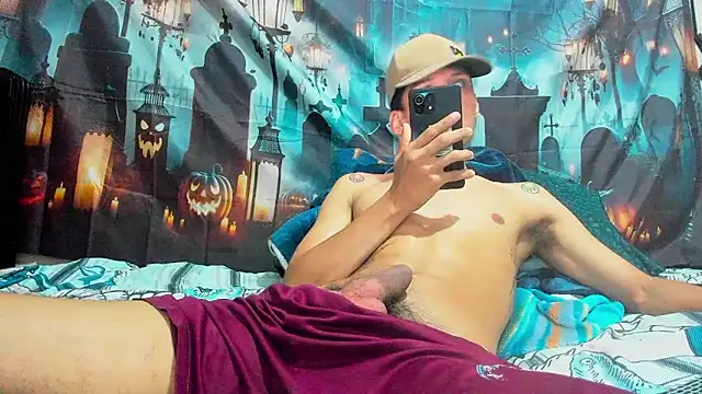 Snapshot of davidlatin66 chatting on 11-05-25, 01:09 davidlatin66 online show from 11-05-25, 01:09