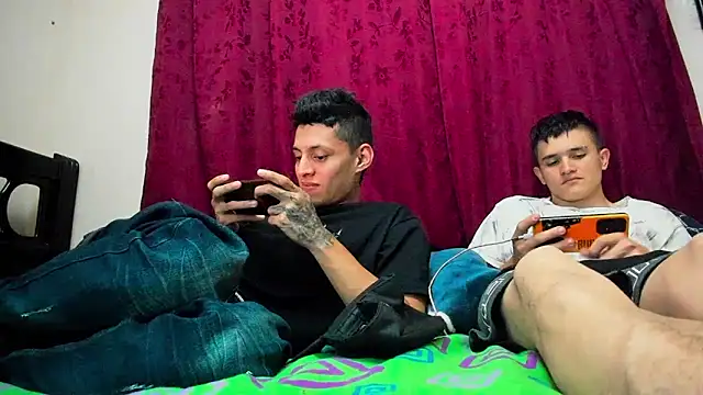 Snapshot of davidlatin66 chatting on 09-23-25, 11:45 davidlatin66 online show from 09-23-25, 11:45