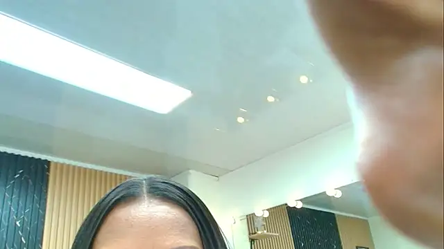 BARBIE BROWNN online show from 01-13-26, 01:59