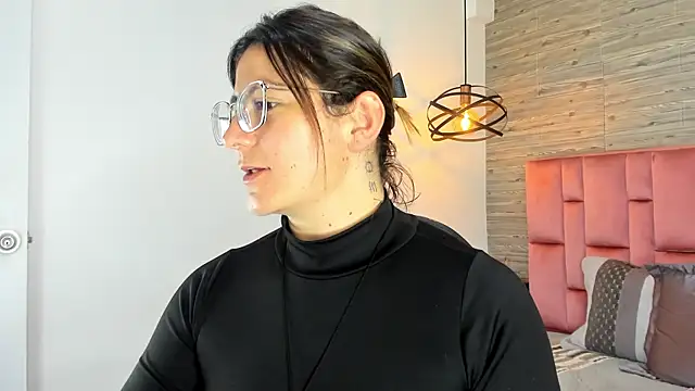 SarahDeyvis online show from 10-07-25, 07:37