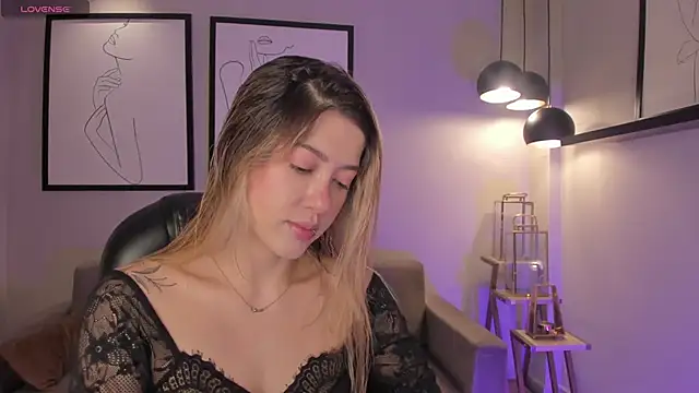 EveBensonX online show from 02-19-26, 12:24