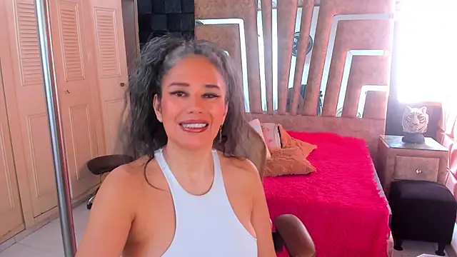 cute sassy online show from 12-03-25, 03:11