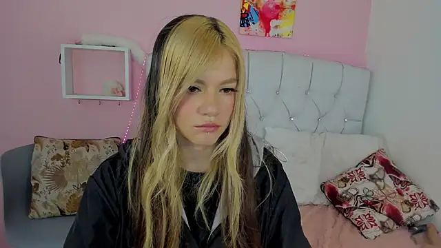 18candys online show from 05-27-26, 12:56