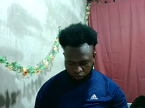 2ocmaxi online show from 04-12-26, 04:10