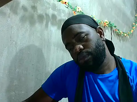 2ocmaxi online show from 11-24-25, 08:20