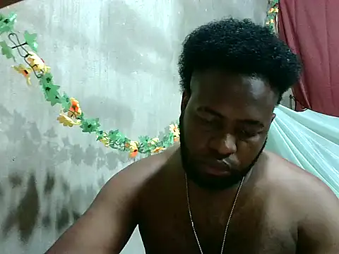 2ocmaxi online show from 04-15-26, 05:06