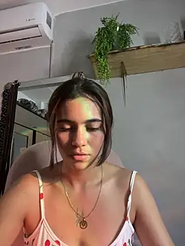 Sallye  online show from 04-23-26, 03:57