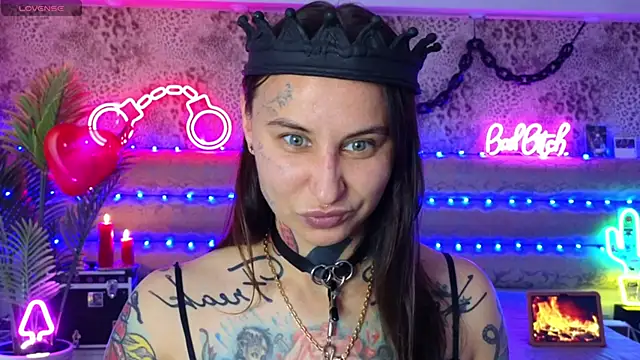 Cool Freak  online show from 04-16-26, 10:38