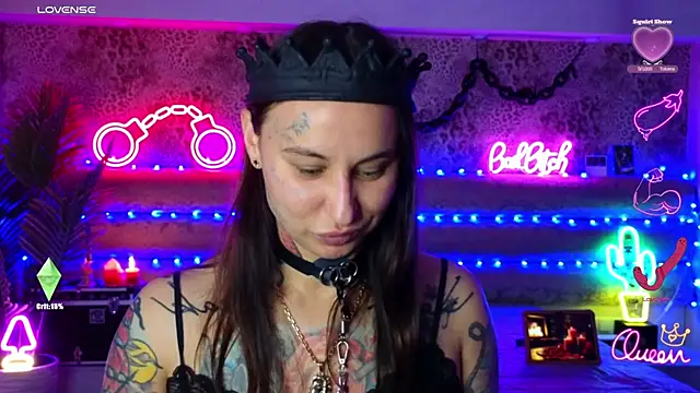 Snapshot of Cool_Freak_ chatting on 02-08-26, 10:35 Cool Freak online show from 02-08-26, 10:35