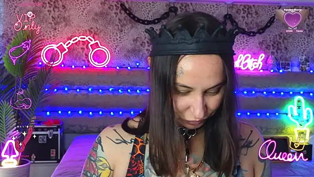Snapshot of Cool_Freak_ chatting on 06-12-26, 10:13 Cool Freak online show from 06-12-26, 10:13