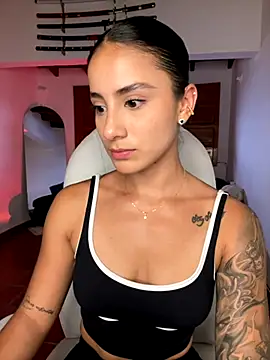 Ale Lewis online show from 10-07-25, 10:33