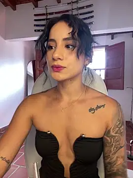 Snapshot of Ale_Lewis chatting on 02-24-26, 09:04 Ale Lewis online show from 02-24-26, 09:04