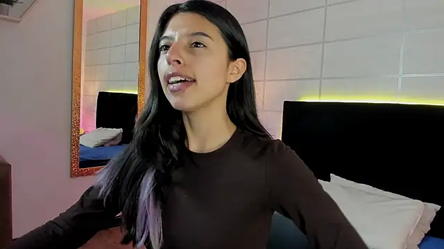 Snapshot of NanaRott chatting on 02-18-26, 07:32 NanaRott online show from 02-18-26, 07:32