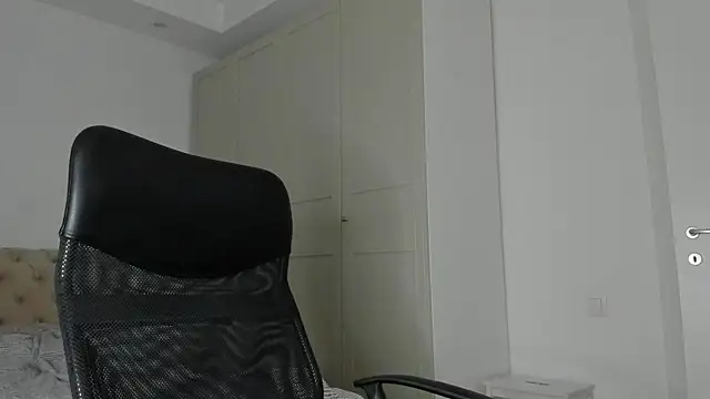 MichaelMasterss online show from 04-18-26, 10:32