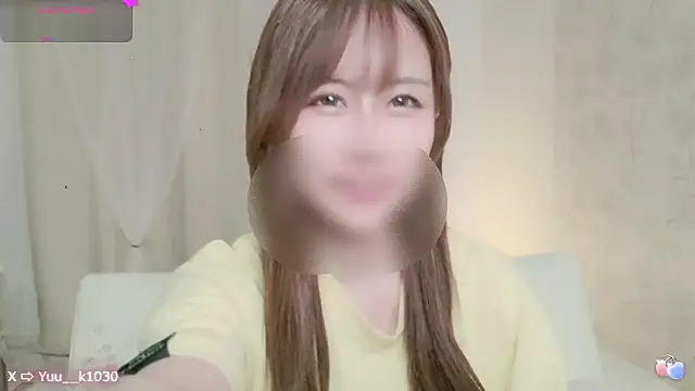 Snapshot of Yuu__k chatting on 09-12-25, 03:23 Yuu k online show from 09-12-25, 03:23