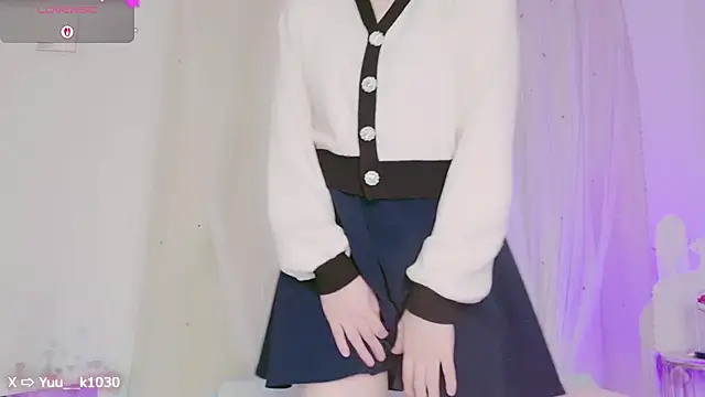 Snapshot of Yuu__k chatting on 03-08-25, 02:30 Yuu k online show from 03-08-25, 02:30