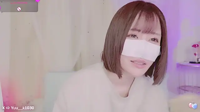 Snapshot of Yuu__k chatting on 03-05-25, 05:29 Yuu k online show from 03-05-25, 05:29