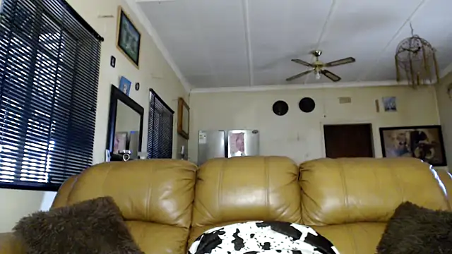 Gucci Bx online show from 04-19-26, 02:40