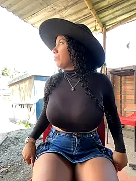 serena willow online show from 11-21-25, 05:34