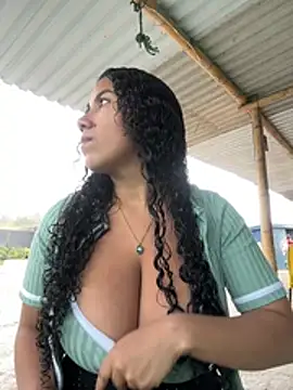 serena willow online show from 01-13-26, 01:04