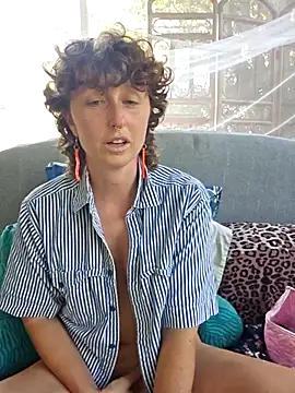 mossy kiss online show from 09-18-25, 06:44