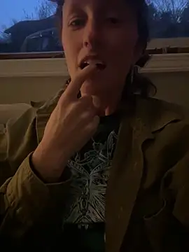 mossy kiss online show from 01-22-25, 11:10