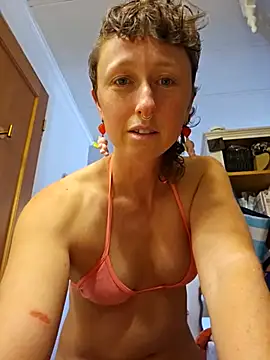 mossy kiss online show from 12-03-24, 06:11