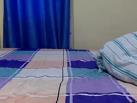 Snapshot of 10sexymelo69_ chatting on 07-12-26, 07:09 10sexymelo69 online show from 07-12-26, 07:09