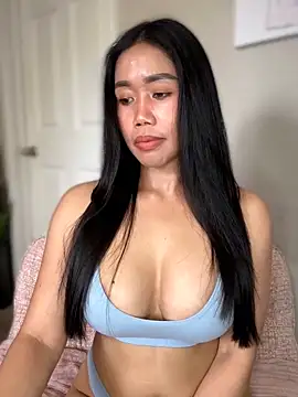 JazzieXo online show from 03-18-26, 08:10