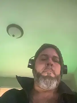 Cristian-Brayan online show from 01-16-25, 03:34